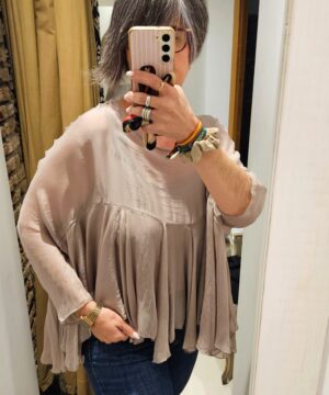BLUSA SEDA VOLANTE